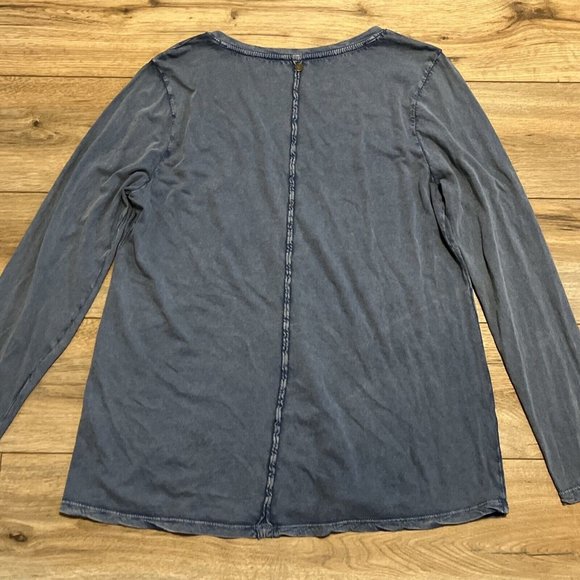 Soft Surroundings T Shirt SZ Large Blue Embroidered V Neck Long Sleeve India - Picture 10 of 10